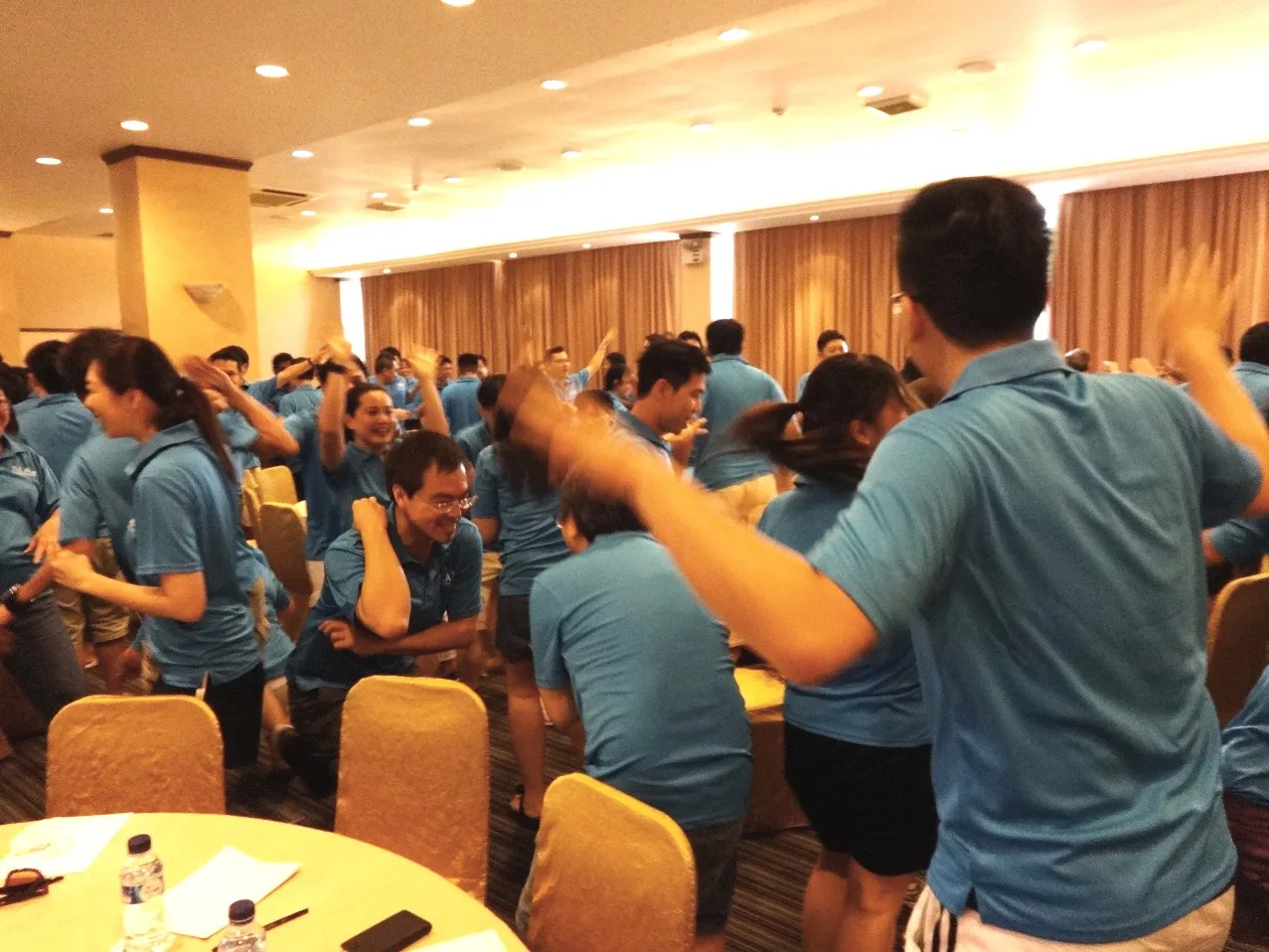 Sales-kick-off-team-building